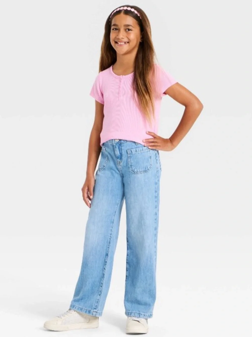 Cat & Jack Girls Mid-Rise Patch Pocket Wide Leg Jeans - Picture 3 of 7